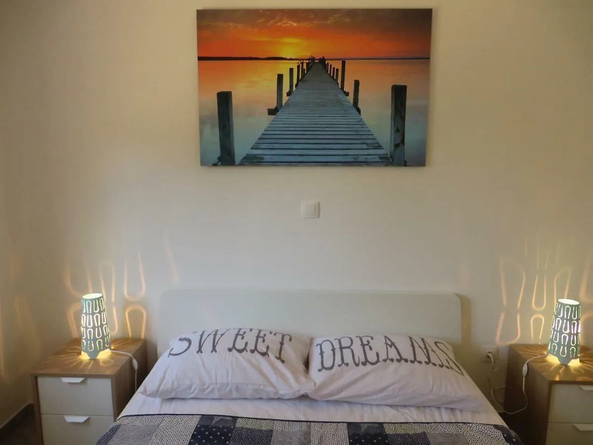 Guest house Apartments Domino Pakostane